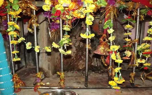 Yamunotri Attractions divya-shila
